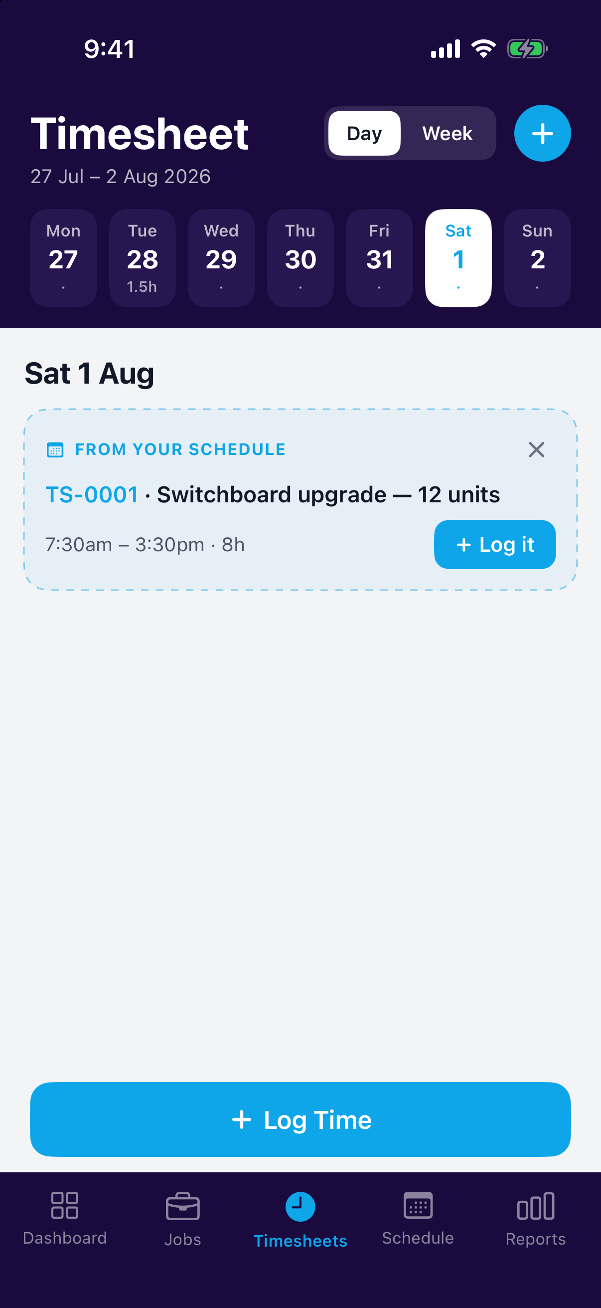 Weekly timesheet view in the mobile app